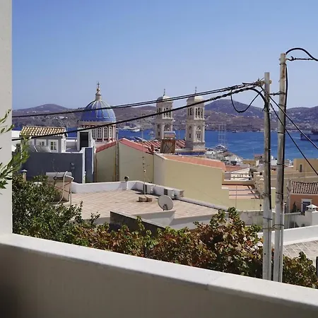 Herodiada فيلة *